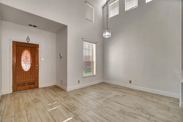 $2,890 | 20831 Brodie Lane, Katy, TX 77449