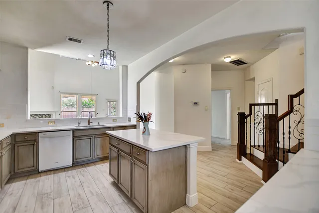 $2,890 | 20831 Brodie Lane, Katy, TX 77449