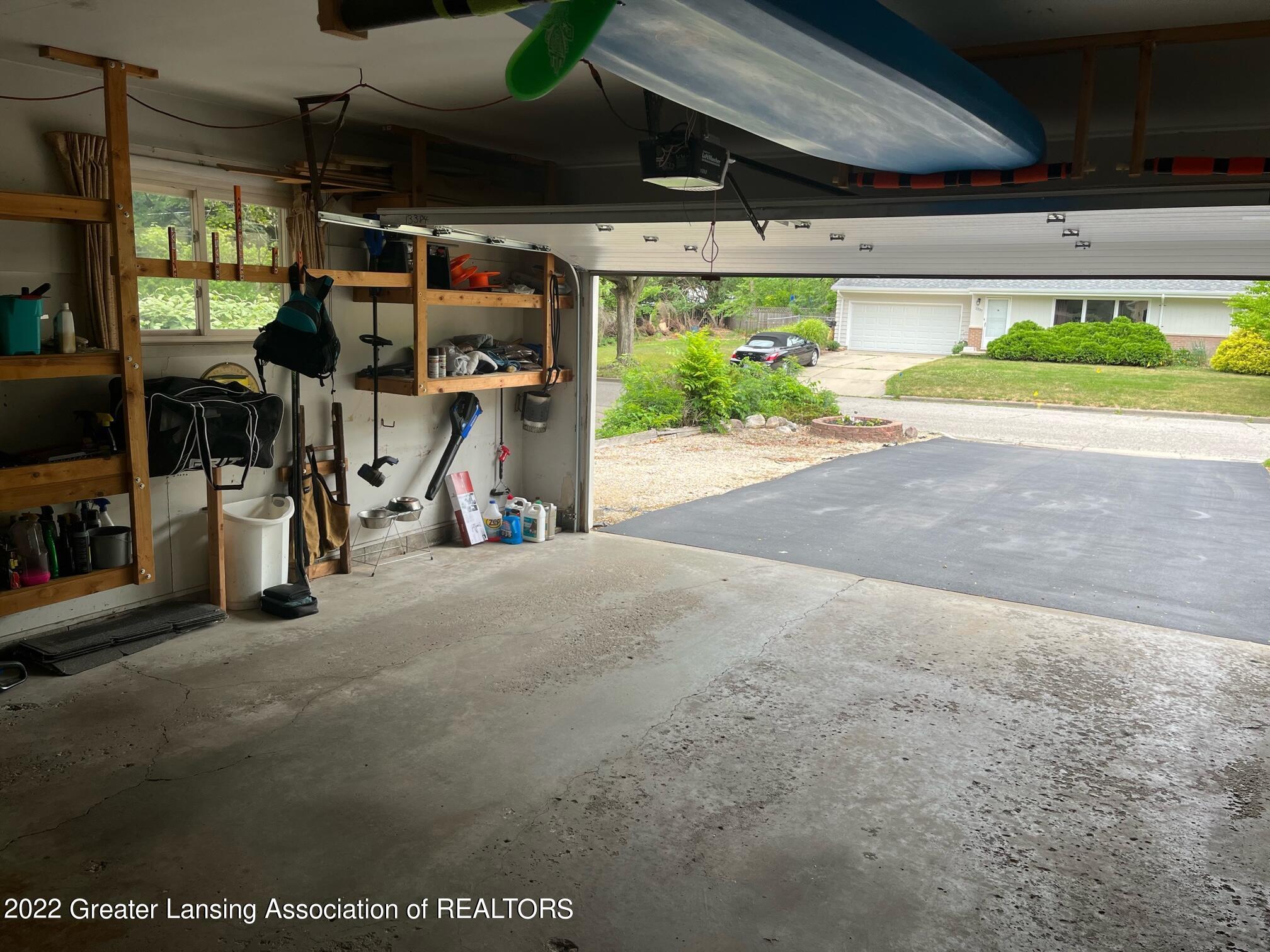 1342 Marble Road East Lansing, MI 48823 - Photo 16 of 27 20