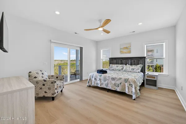 $1,425,000 | 109 Old Village Lane, North Topsail Beach, NC 28460