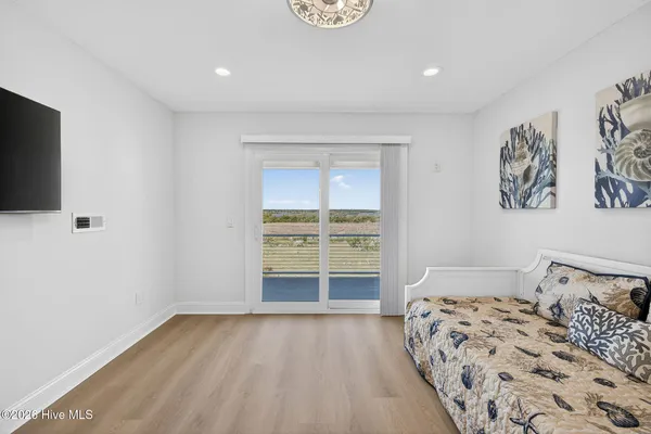 $1,425,000 | 109 Old Village Lane, North Topsail Beach, NC 28460