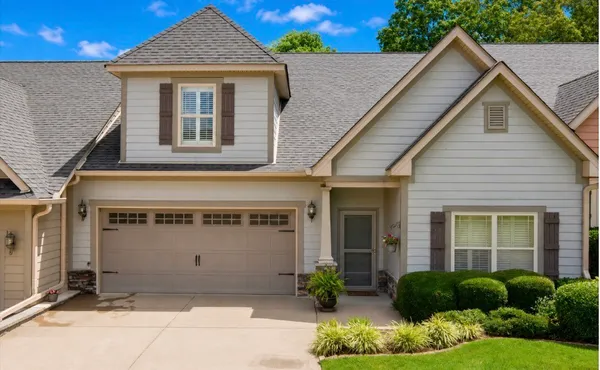 $474,500 | 203 Lake Villa Court, Dickson, TN 37055