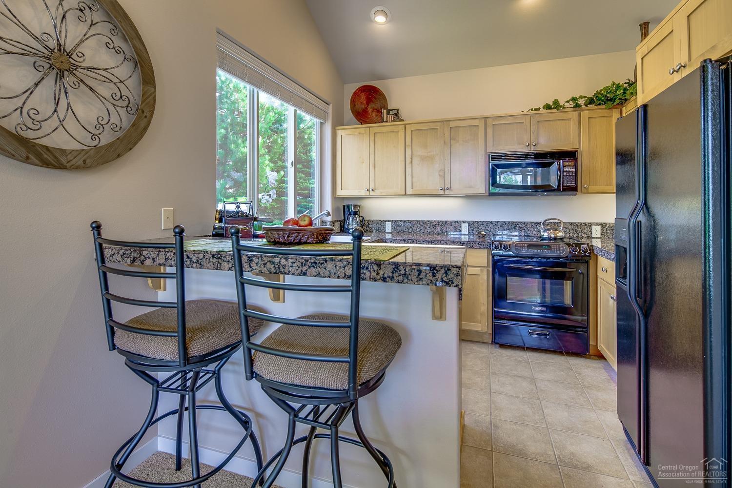 10963 Village Loop Redmond, OR 97756 - Photo 15 of 25 Additional Photo