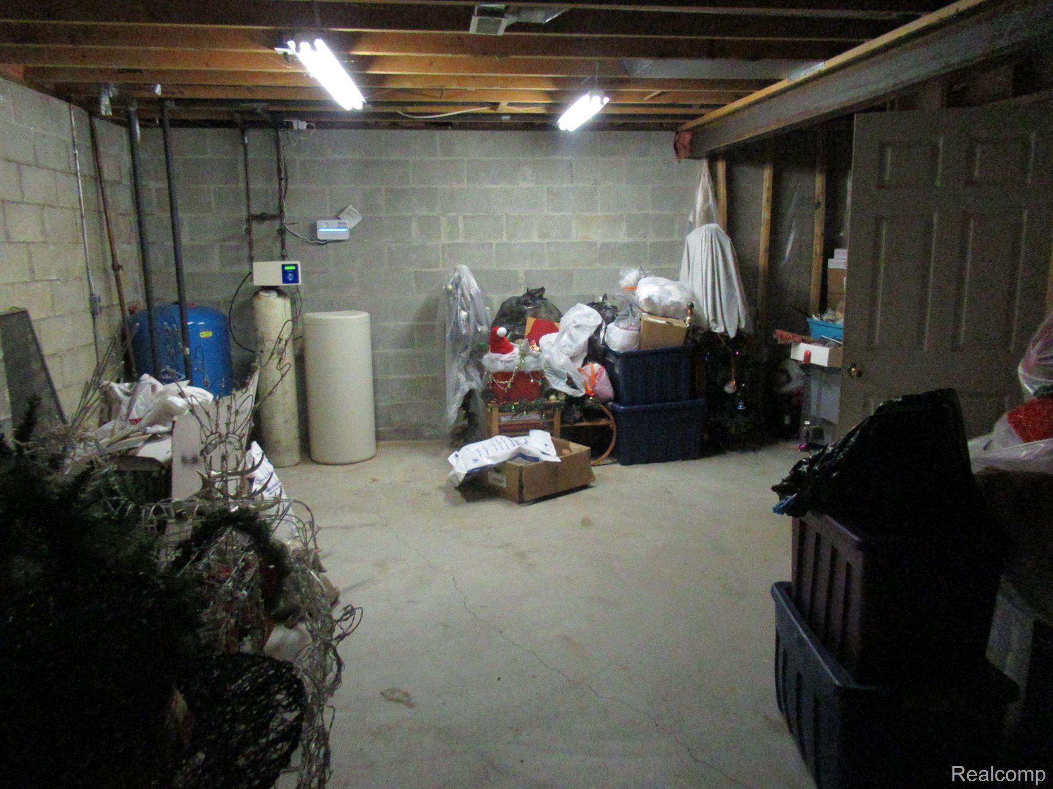 1411 Rillview Court Metamora, MI 48455 - Photo 27 of 30 Gallery Image 27