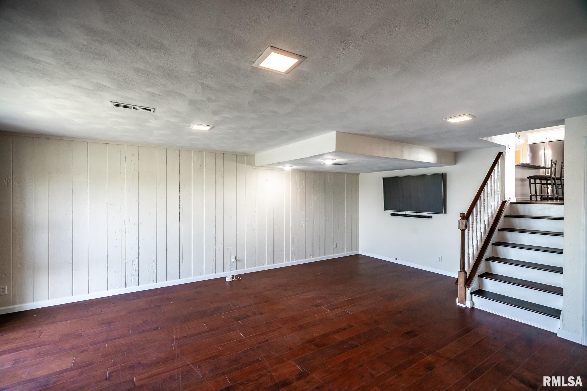 708 Conn Road Hanna City, IL 61536 - Photo 53 of 73 Gallery Image 53