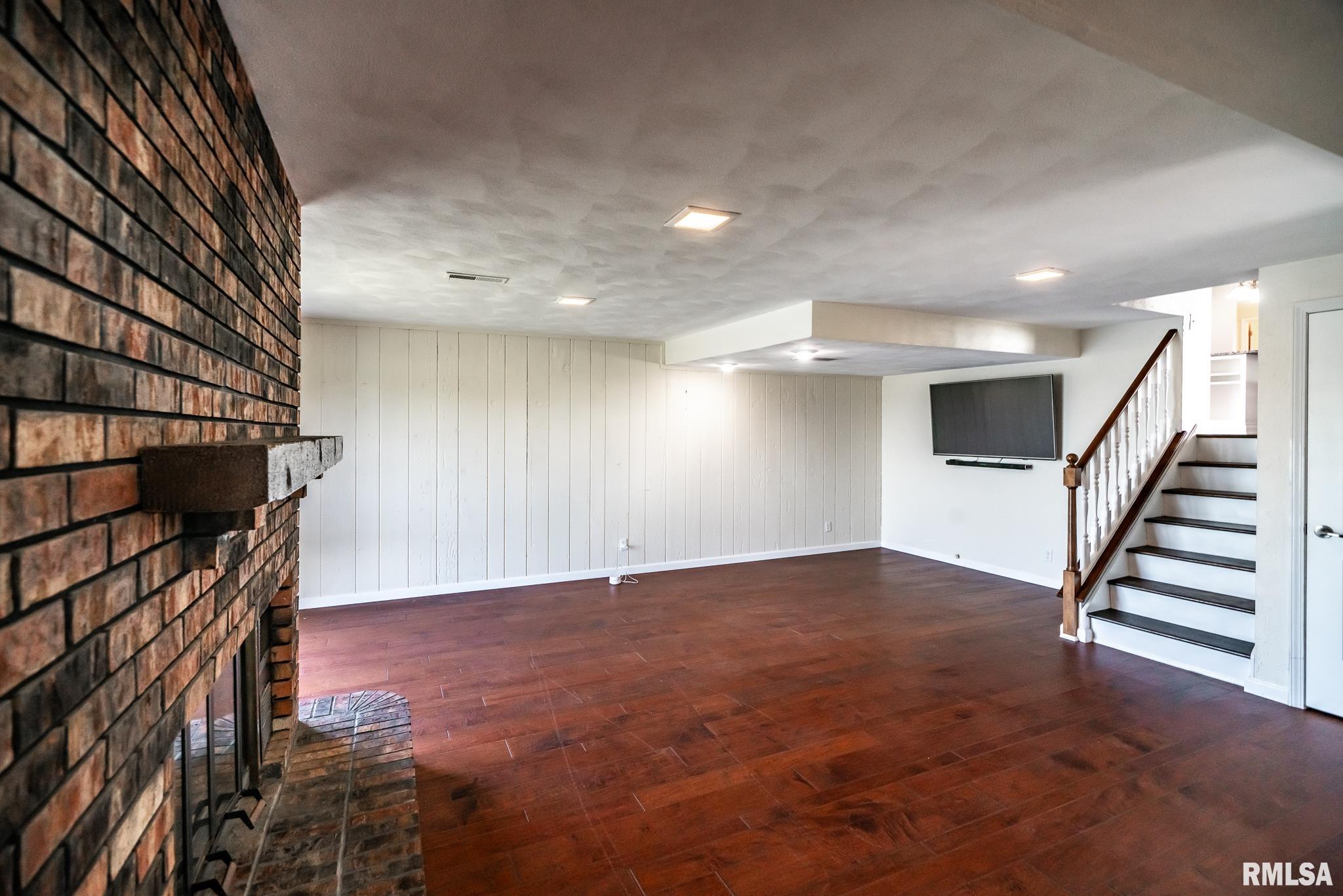 708 Conn Road Hanna City, IL 61536 - Photo 54 of 73 Gallery Image 54