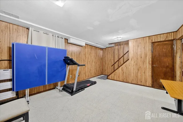 $486,500 | 131 Highview Drive, Woodbridge, NJ 07095