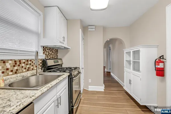$2,950 | 36 Cortlandt Place, Unit B, Tenafly, NJ 07670