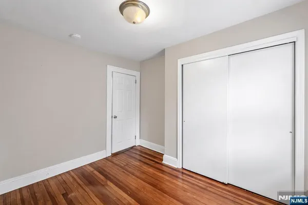 $2,950 | 36 Cortlandt Place, Unit B, Tenafly, NJ 07670