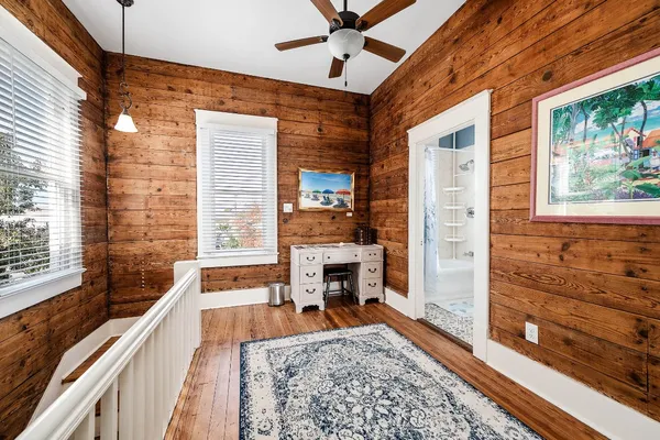 $1,850 | 3811 Avenue O, Galveston, TX 77550