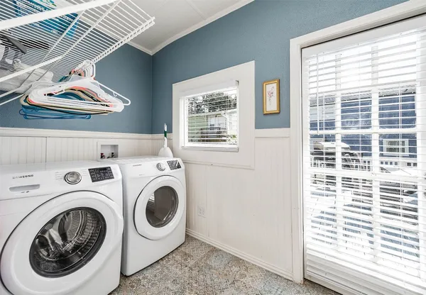 $1,850 | 3811 Avenue O, Galveston, TX 77550