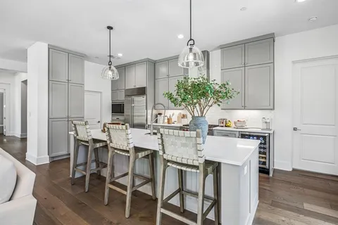 $875,000 | 5270 Town And Country Boulevard, Unit 22, Frisco, TX 75034