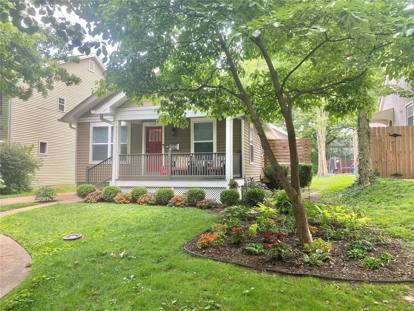 534 Ridge Avenue St. Louis, MO 63119 - Photo 3 of 36 Gallery Image 3