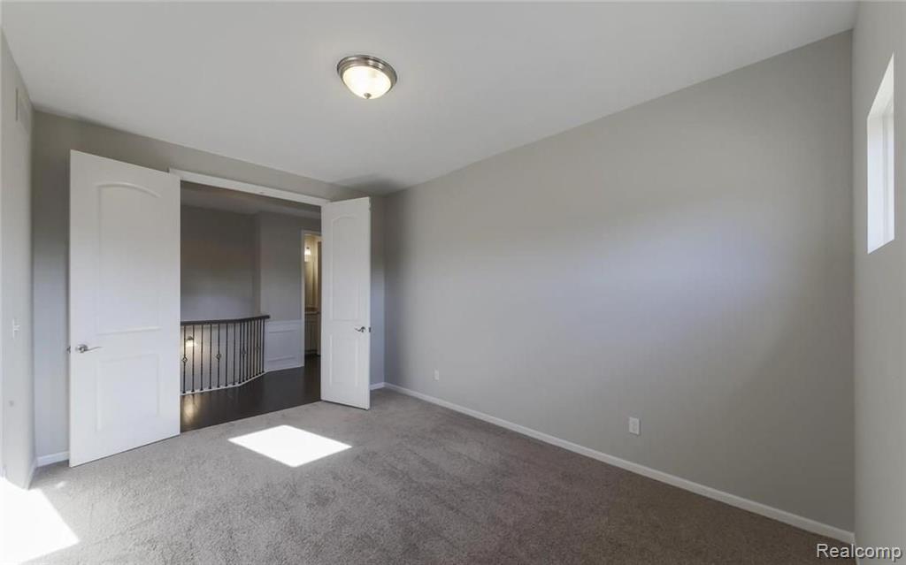 5482 Woodfall Road Clarkston, MI 48348 - Photo 9 of 20