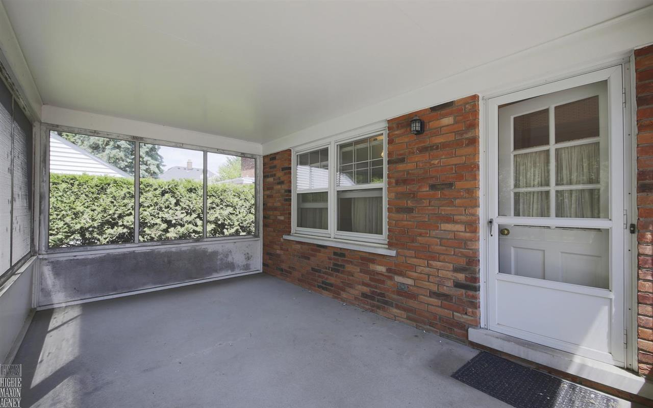85 Vernier Road Grosse Pointe, MI 48236 - Photo 27 of 31