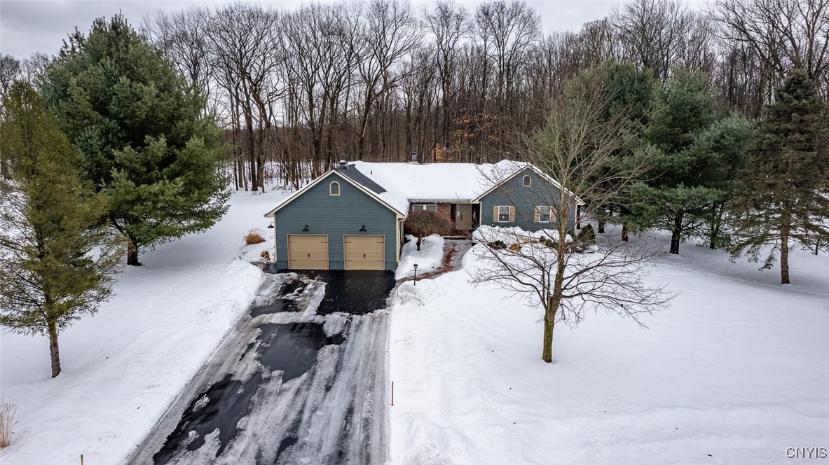 116 Benedict Manor Drive Sullivan, NY 13082 - Photo 2 of 49