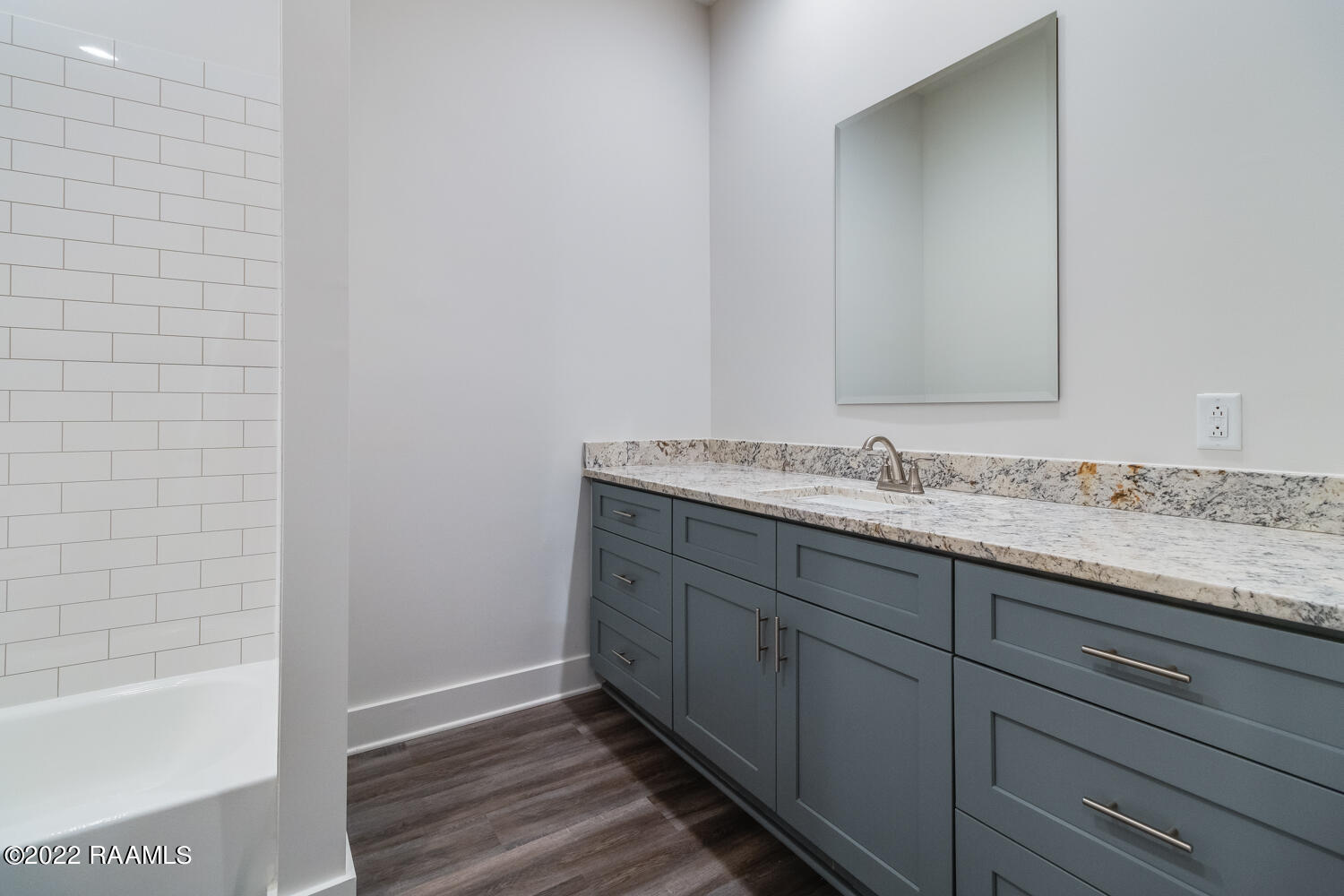 711 East Main Street, Unit 500 Broussard, LA 70518 - Photo 13 of 20 711 E Main Updated-10