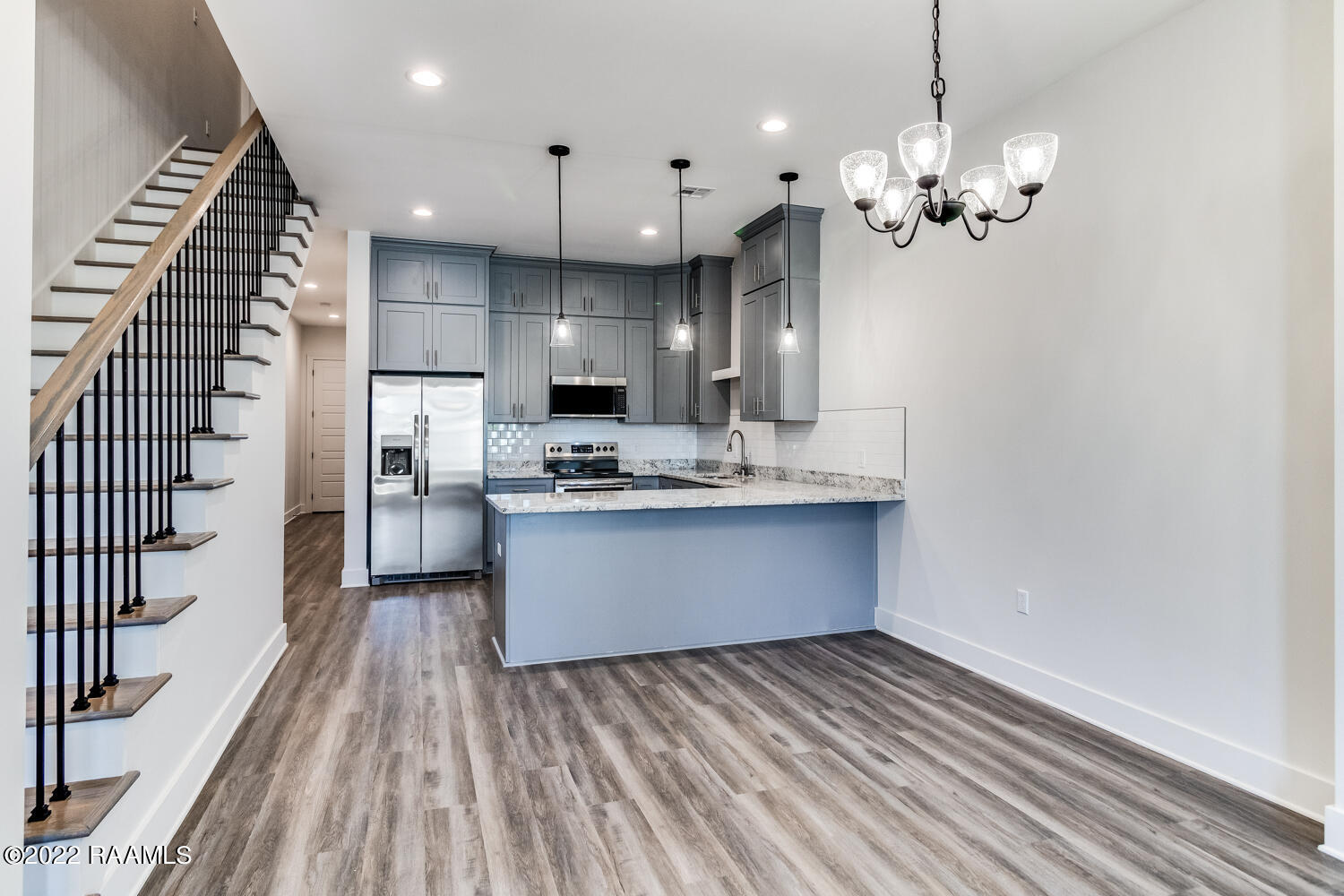 711 East Main Street, Unit 500 Broussard, LA 70518 - Photo 4 of 20 711 E Main Updated-2