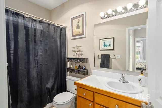 $562,000 | 865 Fairview Drive, Moscow, ID 83843