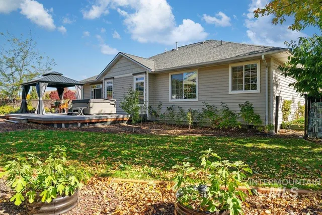 $562,000 | 865 Fairview Drive, Moscow, ID 83843