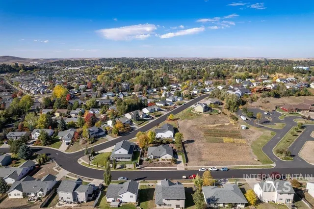 $562,000 | 865 Fairview Drive, Moscow, ID 83843