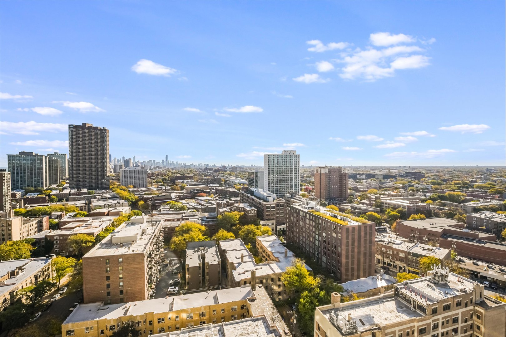3930 North Pine Grove Avenue, Unit 2308 Chicago, IL 60613 - Photo 18 of 29 a view of a city