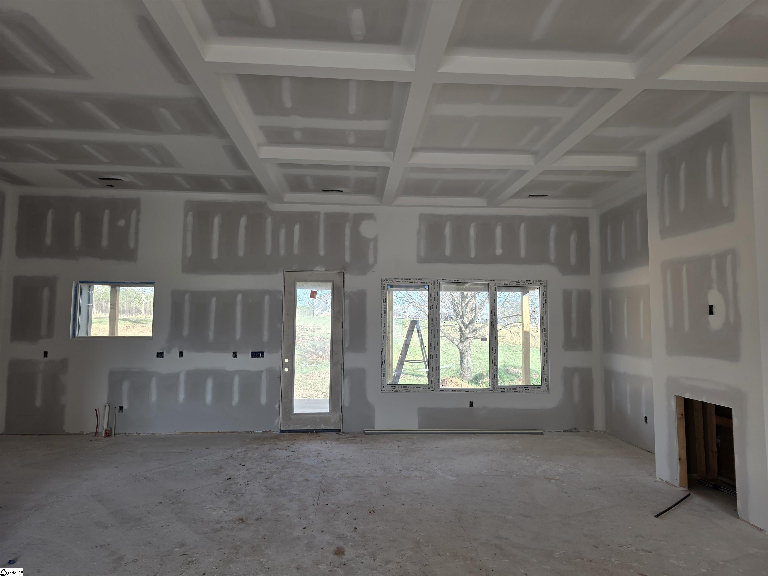 992 Bumblebee Lane Wellford, SC 29385 - Photo 6 of 10