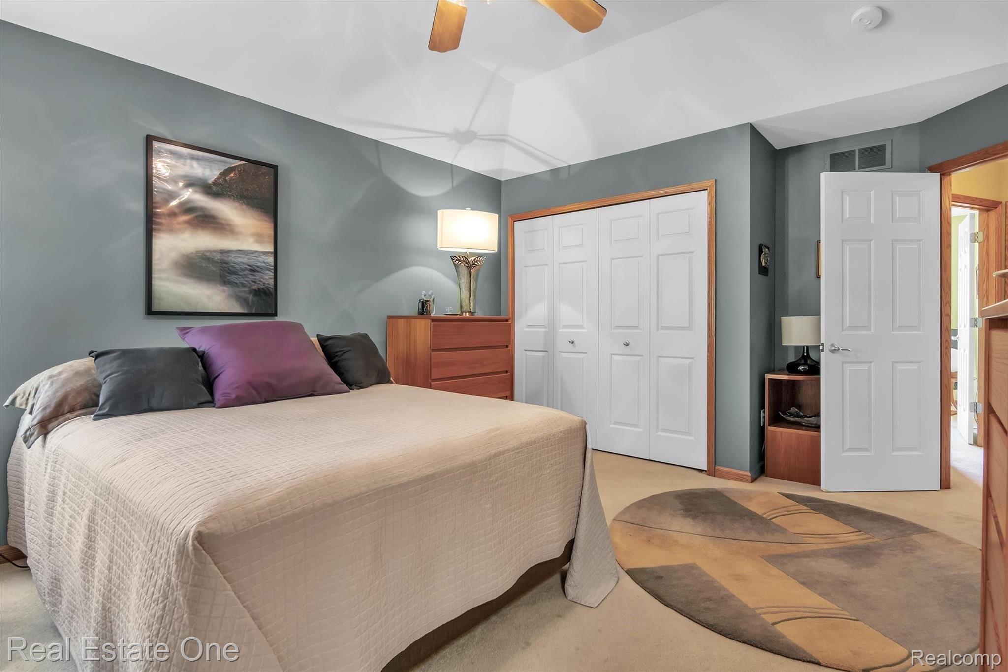 1379 Northern Ridge Drive Brighton, MI 48116 - Photo 17 of 37 Primary Bedroom EnSuite