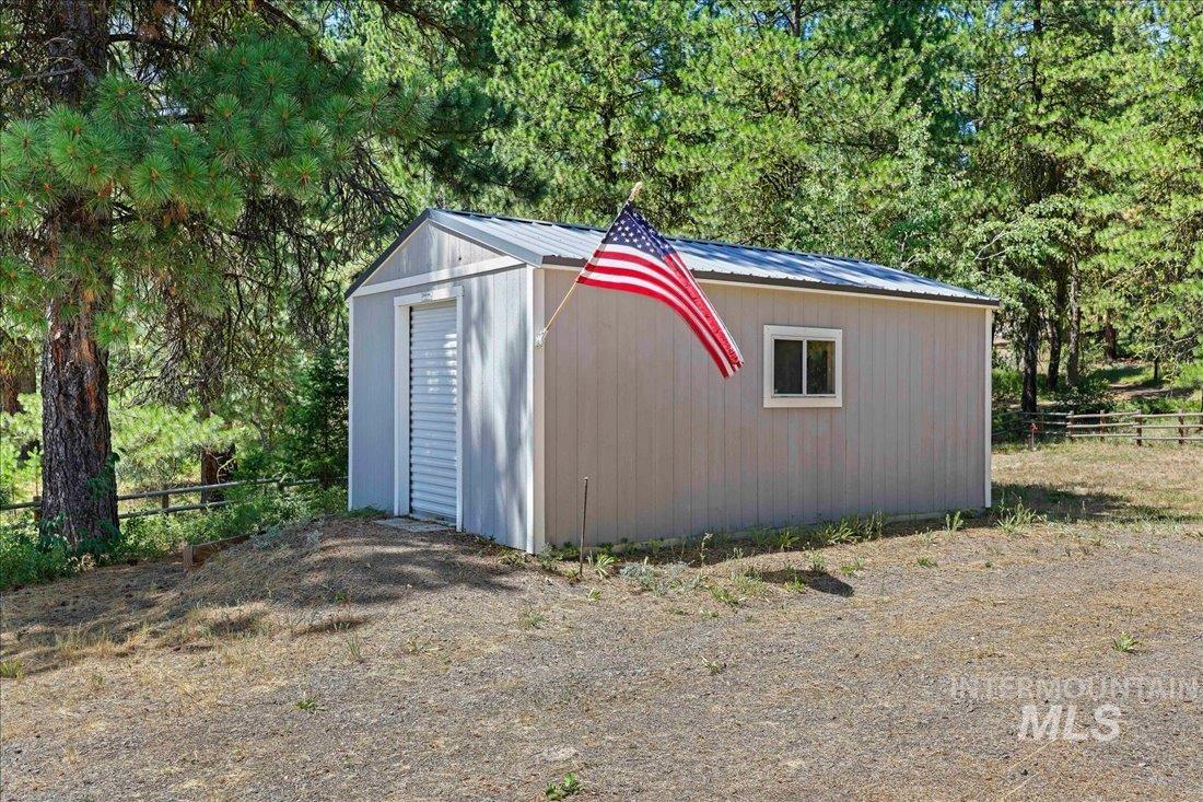 111 Ranch Circle Cascade, ID 83611 - Photo 29 of 43