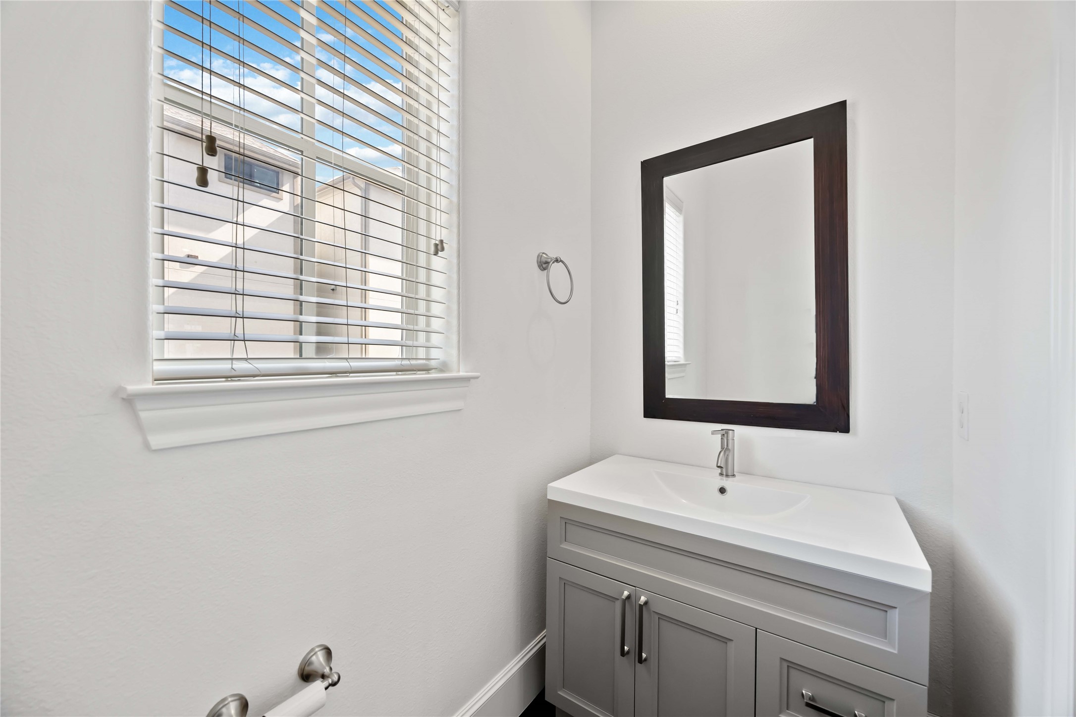 1104 Thompson Street Houston, TX 77007 - Photo 20 of 22