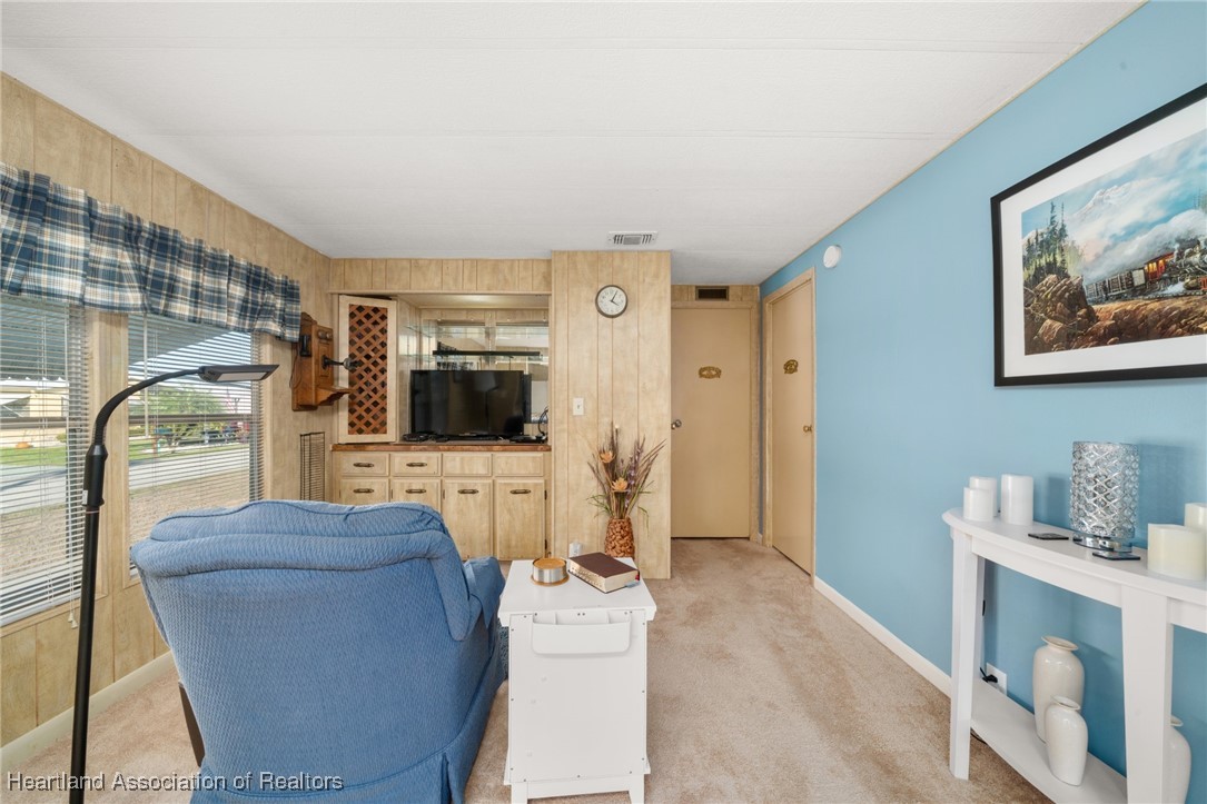 1523 Caribbean Road Sebring, FL 33870 - Photo 19 of 46 DEN