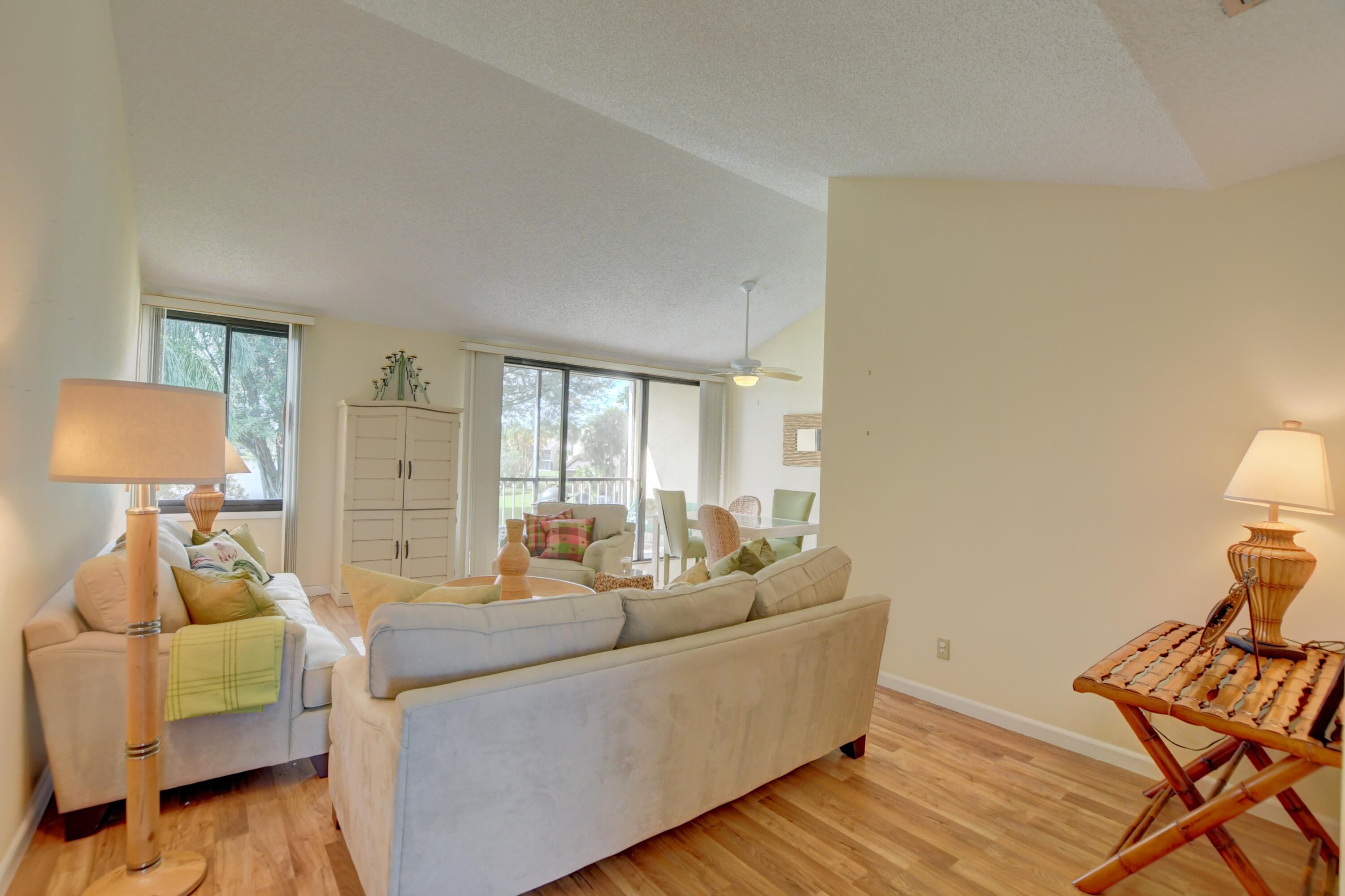 3103 Bridgewood Drive Boca Raton, FL 33434 - Photo 3 of 50 04_ebf_3516_17_18_19_20