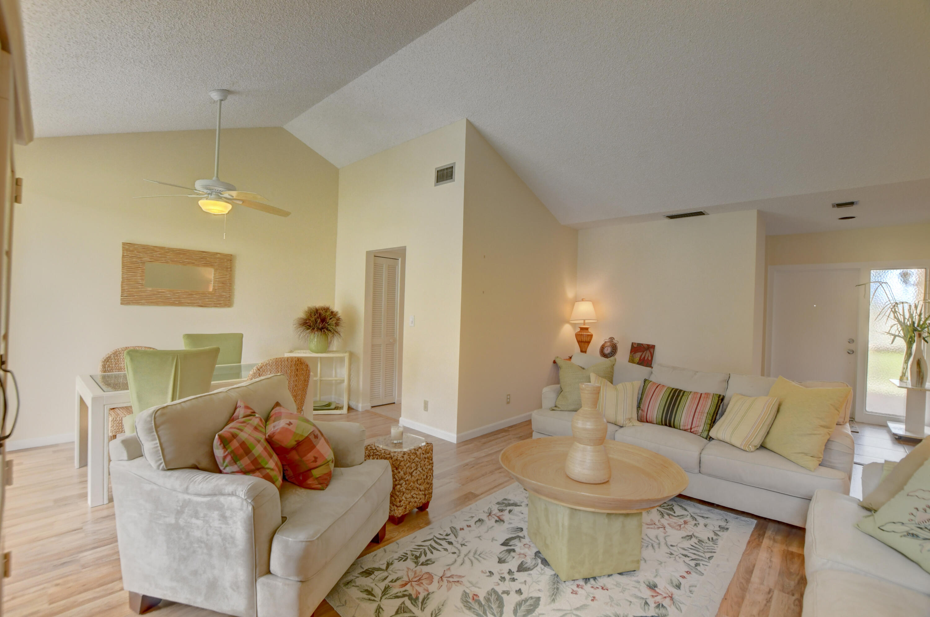 3103 Bridgewood Drive Boca Raton, FL 33434 - Photo 4 of 50 06_ebf_3526_27_28_29_30