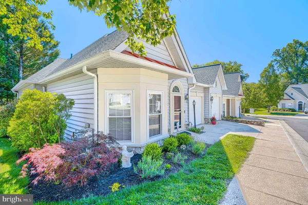 $650,000 | 10765 Autumn Splendor Drive, Unit 52, Columbia, MD 21044