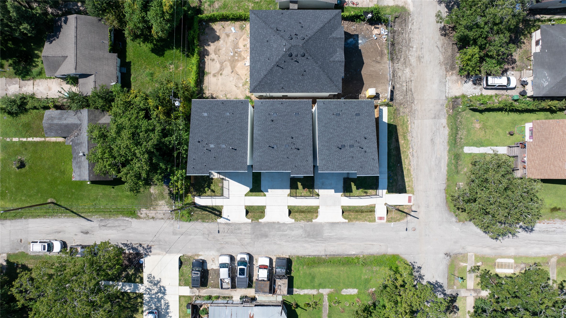 4106 Alice Street Houston, TX 77021 - Photo 22 of 22 an aerial view of residential houses with outdoor space and parking