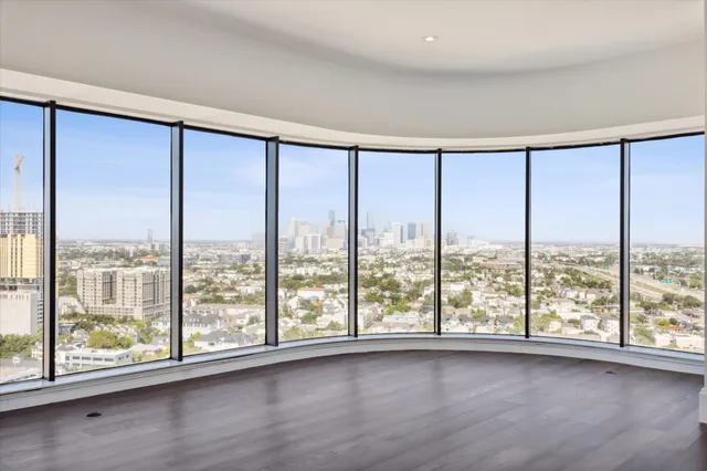 $1,625,250 | 1701 Hermann Drive, Unit 27CE, Houston, TX 77004