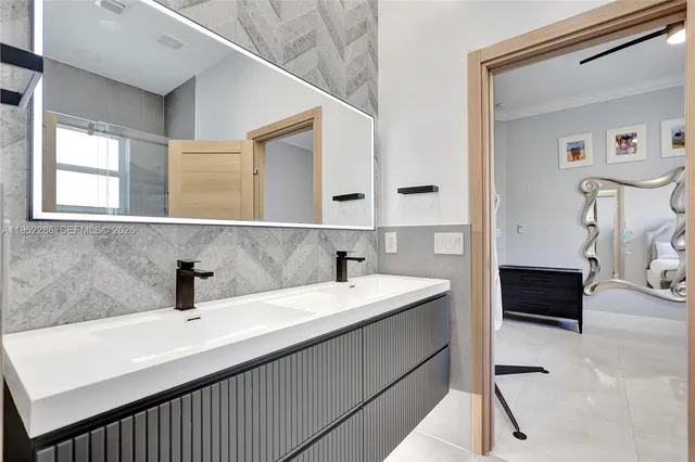 $1,395,000 | 3311 Southwest 194th Terrace, Miramar, FL 33029