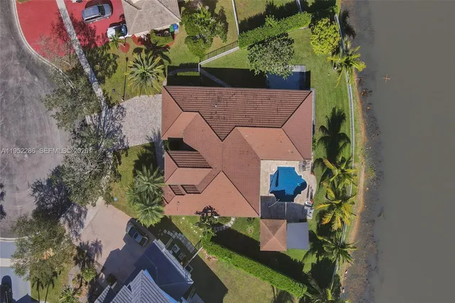 $1,395,000 | 3311 Southwest 194th Terrace, Miramar, FL 33029