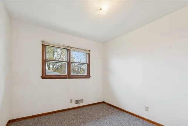 $294,900 | 1727 24th Street, Kenosha, WI 53140