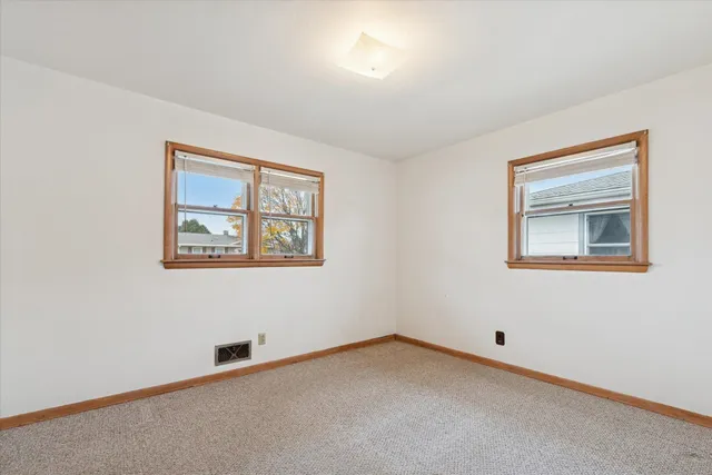 $294,900 | 1727 24th Street, Kenosha, WI 53140