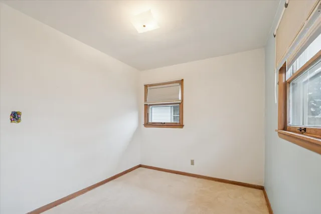 $294,900 | 1727 24th Street, Kenosha, WI 53140