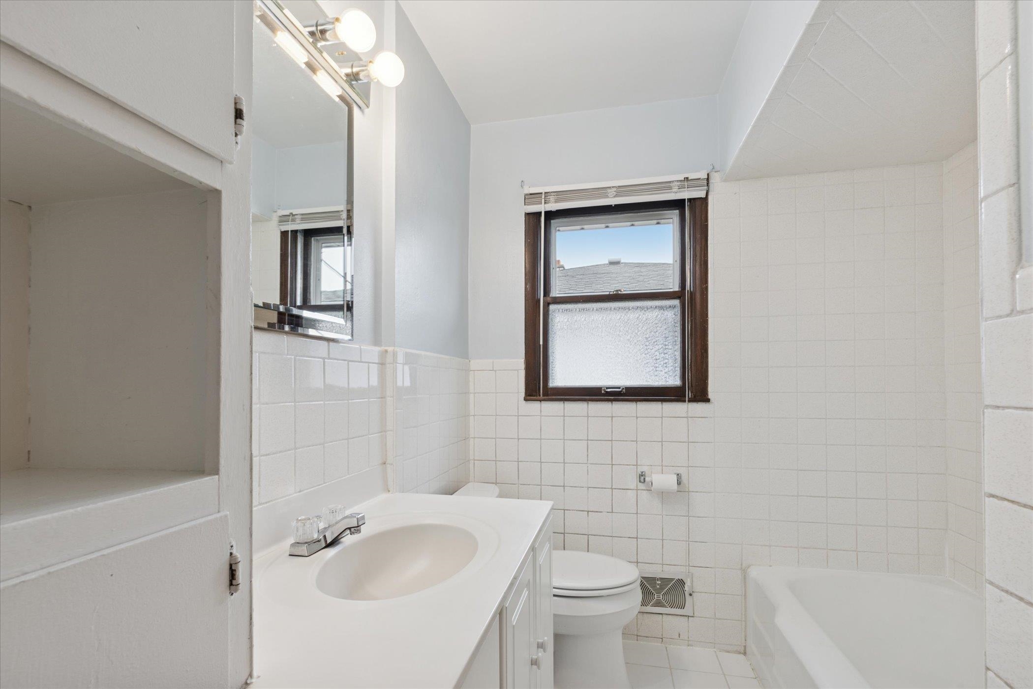 1727 24th Street Kenosha, WI 53140 - Photo 20 of 31