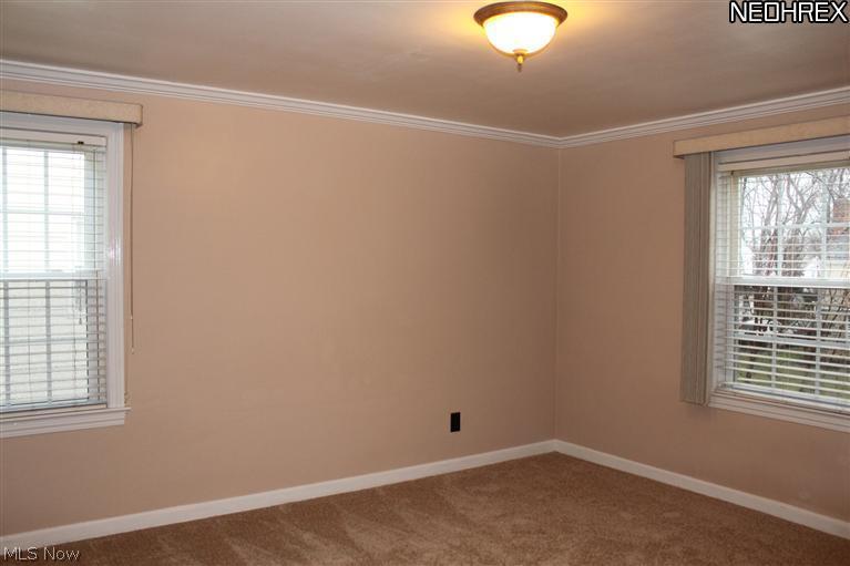 5152 Mayview Road Cleveland, OH 44124 - Photo 12 of 25
