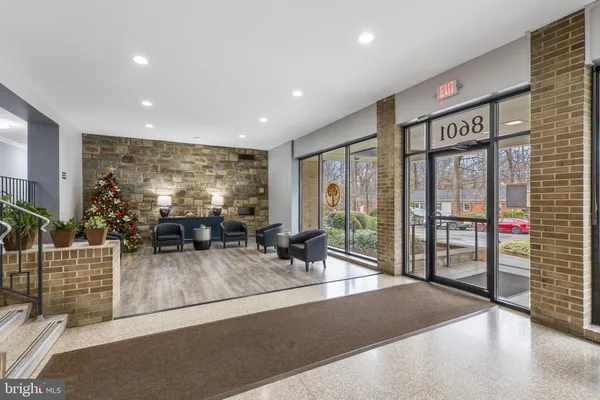 $145,000 | 8601 Manchester Road, Unit 220, Silver Spring, MD 20901