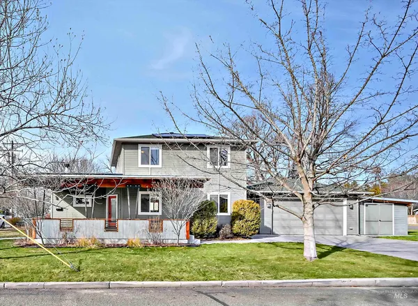 $699,999 | 742 East State Street, Boise, ID 83712