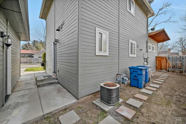 $699,999 | 742 East State Street, Boise, ID 83712