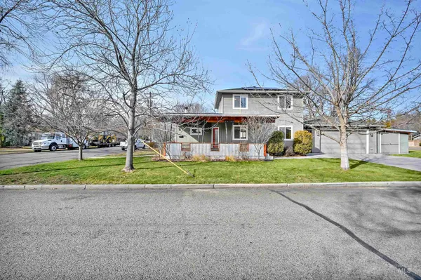 $699,999 | 742 East State Street, Boise, ID 83712