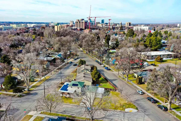 $699,999 | 742 East State Street, Boise, ID 83712