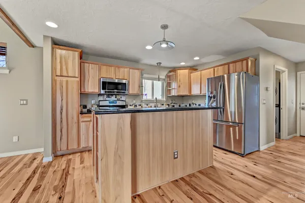 $699,999 | 742 East State Street, Boise, ID 83712