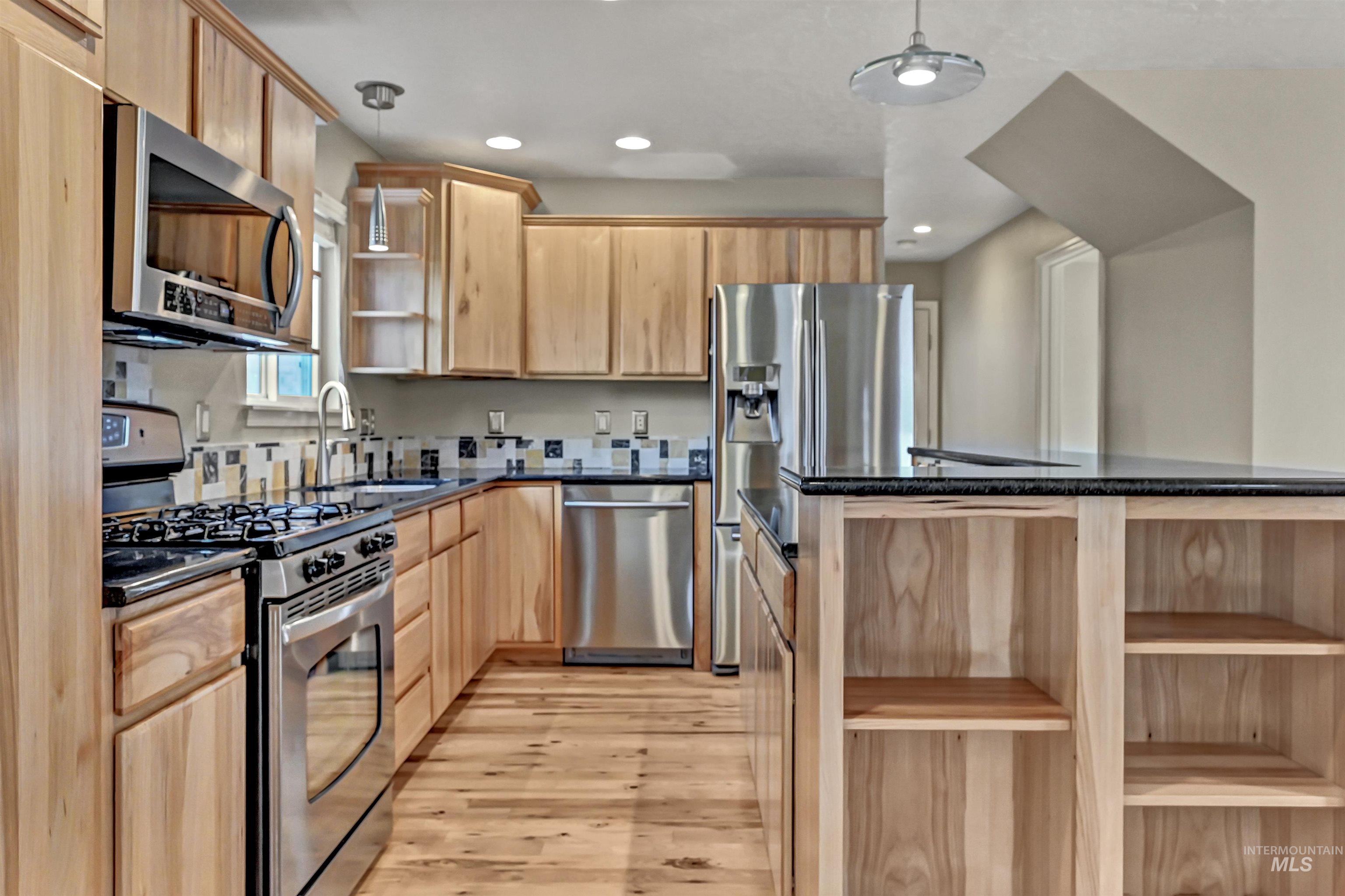 742 East State Street Boise, ID 83712 - Photo 7 of 32